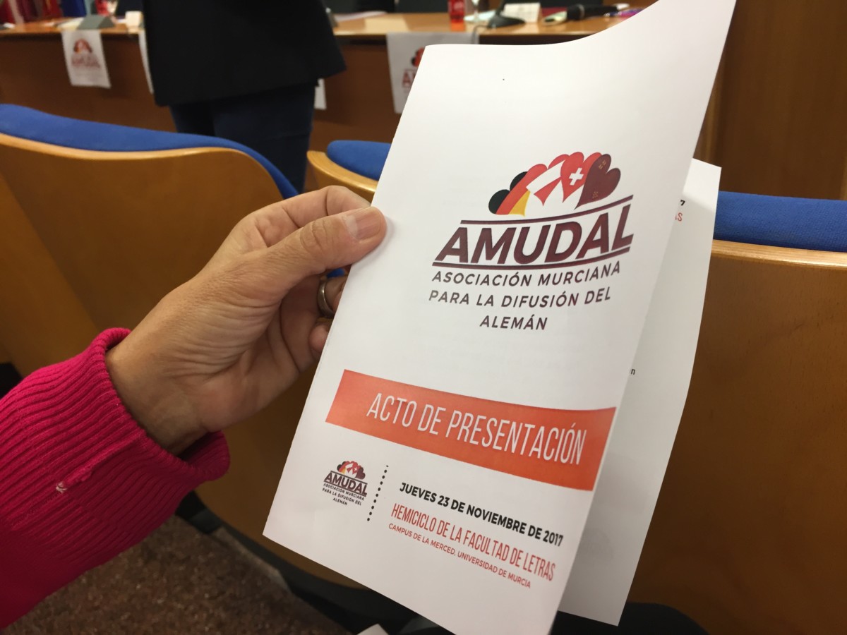 Presentación de AMUDAL